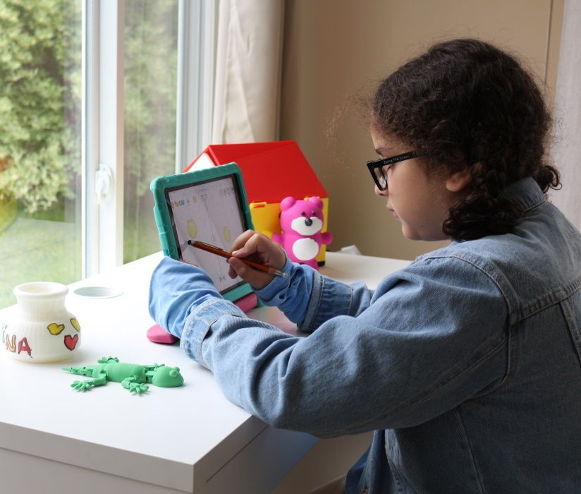 Kid drawing interface